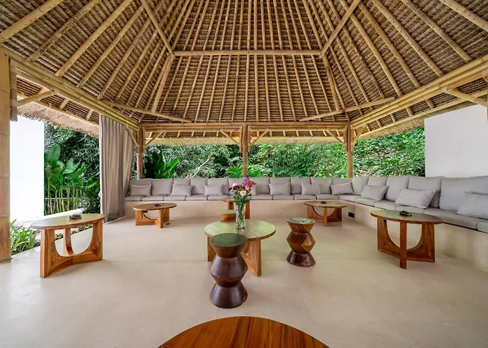 Villa Sacred Jungle By Evdekimi - Stylish Jungle Retreat With & With Kitchens, Pools And Concierge Service In *
