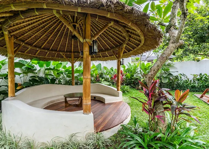 Sacred Jungle By Evdekimi - Stylish Jungle Retreat With & With Kitchens, Pools And Concierge Service In Ubud