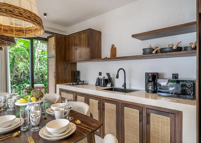 Villa Sacred Jungle By Evdekimi - Stylish Jungle Retreat With & With Kitchens, Pools And Concierge Service In *