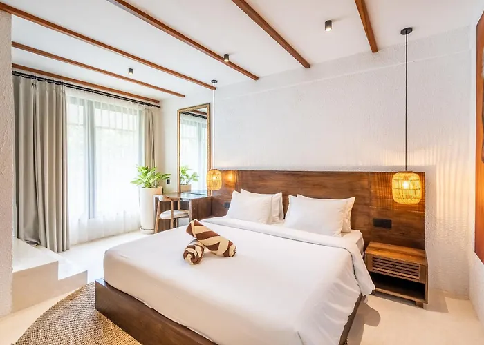 Sacred Jungle By Evdekimi - Stylish Jungle Retreat With & With Kitchens, Pools And Concierge Service In