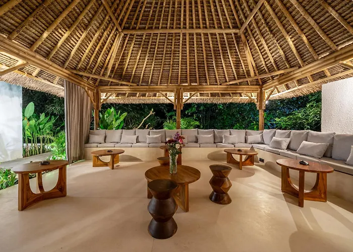 Sacred Jungle By Evdekimi - Stylish Jungle Retreat With & With Kitchens, Pools And Concierge Service In Villa *