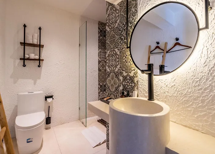Villa Sacred Jungle By Evdekimi - Stylish Jungle Retreat With & With Kitchens, Pools And Concierge Service In *