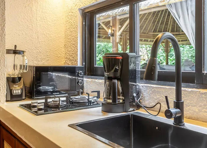 Sacred Jungle By Evdekimi - Stylish Jungle Retreat With & With Kitchens, Pools And Concierge Service In أوبود